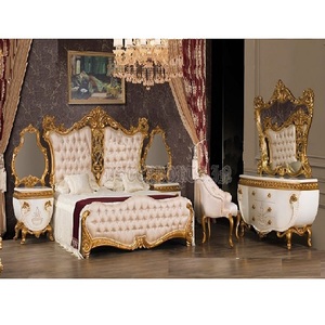 Outils de chambre à coucher en bois sculpté Royal, Set de 6 pièces en bois de teck sculpté, luxueux, modèle européen - Product Image 1