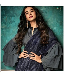 Maisha ชุดตาข่ายประดับหินสำหรับผู้หญิง,ชุดสูท Anarkali ยาวลากพื้นปักลายด้วยการถักลายเทรนด์ใหม่ - Product Image 1