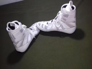 FR-1 personnalisé faire votre propre mode professionnel chaussures de boxe en cuir pour hommes - Product Image 3