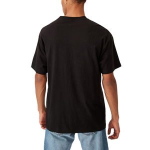Nouveau t-shirt noir décontracté et confortable à col rond, design personnalisé sur mesure pour garçons/hommes selon les exigences du client - Product Image 3