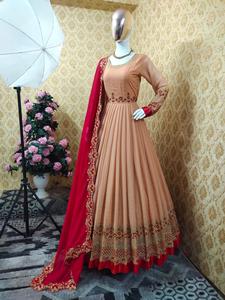 Nuevo Vestido de Fiesta de Diseñador con Bordado Pesado y Trabajo de Lentejuelas, Nuevo Diseño para Damas - Product Image 4