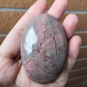 INCREÍBLE PIEDRA DE CRISTAL RODONITA ROSA NATURAL para MEDITACIÓN REIKI CURACIÓN Y MASAJE - Product Image 2