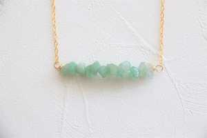 Cadena de Eslabones de Plata de Ley 92.5 Chapada en Oro, 16 Pulgadas de Largo, Hecha a Mano con Piedras Preciosas de Aventurina Verde Natural Sin Tratar - Product Image 5