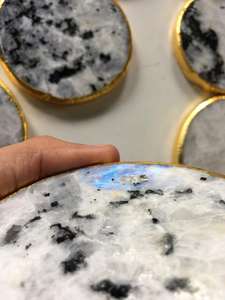 Meilleure vente sculptée AGATE caboteur naturel arc-en-ciel pierre de lune pierre semi-précieuse pour la décoration intérieure Feng Shui gros Souvenir - Product Image 5