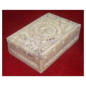 Luxe Stéatite Sculpté Boîte À Bijoux, Pierre de Savon Artisanal Cadeau Boîte - Product Image 1
