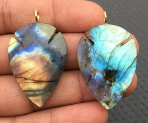 92.5 Sterling Silver Flashy Gemstone Pendentif Naturel Labradorite Gemme Facettes Poire Forme Charme Femmes Bijoux Hommes - Product Image 5