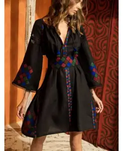 Neue 2020 Frühling Sommer Frauen bestickt Ukraine Kleid Wunderbare elegante Baumwolle Leinen Langarm Frauen lange Kleider