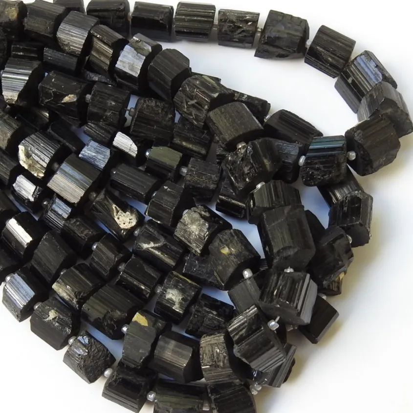 10 Pieces Strand Natural Black Tourmaline Crystal Rough Beads Nuggets S Wholesale Price New Arrival Gemstone Stone 1 Strand R2