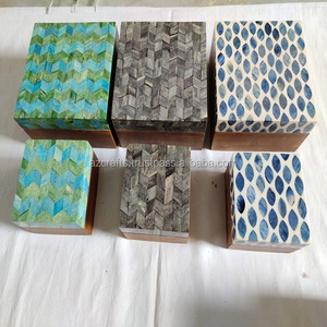 Caja de almacenamiento con incrustaciones de hueso de terciopelo verde oscuro azul negro hecho a mano de la mejor calidad del fabricante, caja de regalo de calidad rectangular para anillos - Product Image 1
