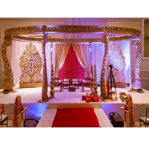 Elegante y Moderno Conjunto de Mandap Dorado para Boda, Decoración Dorada de FRP, Diseño de Mandap para Boda India - Product Image 1