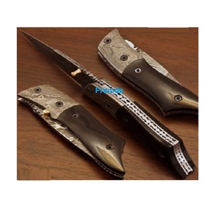 Cuchillo plegable de acero de Damasco y refuerzo de Damasco Cuchillo plegable de bolsillo hecho a mano de alta calidad - Product Image 1