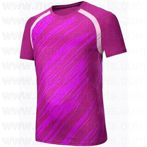 Ensemble de football vert pour enfants, nouveau modèle vierge, maillot avec technologie de sublimation en maille, quantité personnalisable, options d'expédition acceptées - Product Image 6