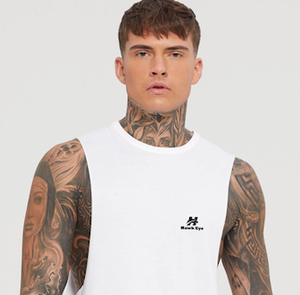 Camiseta sin mangas con estilo para hombre, material de poliéster duradero para un rendimiento atlético óptimo - Product Image 3