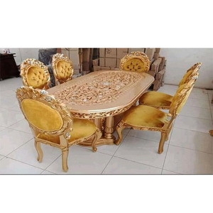 Juego de Comedor Moderno de Madera de Teca Tallada a Mano con Acabado Dorado Real para 6 Personas, Tamaño y Color Personalizables, Origen India - Product Image 1