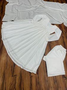 กำลังมองหาชุดนักออกแบบที่สวยงามสีเดียวกันนี้บนผ้าไหมจีนหนักกางเกงผ้าไหมจีนและ Duapatta - Product Image 4