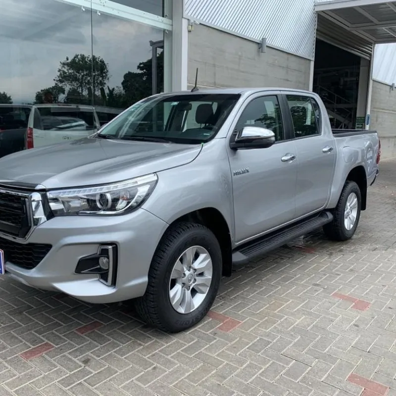 Hilux diesel pickup 4x4 in Used Cars