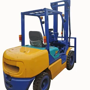 Truk Pengangkut Barang Bekas Asli Komatsu Diesel 3 Ton Forklift dengan Kondisi Bagus Truk STF Listrik Truk Penumpuk