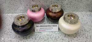Urna Funeraria de Metal Estilo Americano para Velas de Té en Cuatro Colores Diferentes para Adultos, por Brassworld India - Product Image 3