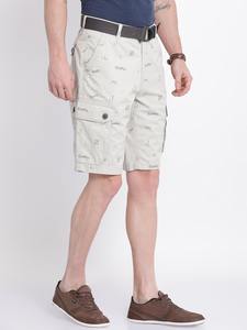 Shorts cargo décontractés de style gym pour hommes avec grandes poches à l'avant dernier modèle à la mode - Product Image 3