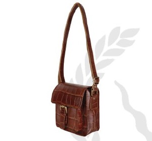 Venta al por mayor de lujo de cuero genuino Sling Crossbody Bag Unisex Nuevo diseño de lujo Venta caliente de negocios Messenger Bolsos Baratos - Product Image 3