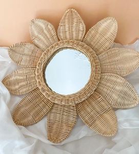 Antique Shape Natural Rattan <b>Mirror</b> Hotel and Restaurant Decorative <b>Wall</b> <b>Hanging</b> Woven Rattan <b>Mirror</b> Best Prices - Product Image 4