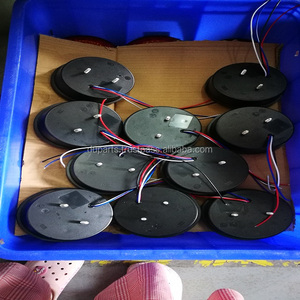 Ilumine con excelencia las lámparas traseras LED de la mejor calidad para piezas de remolque que garantizan un rendimiento confiable y seguridad - Product Image 2
