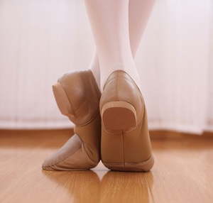 Zapatos de baile de Jazz para niñas de alta calidad, zapatillas de entrenamiento, plantilla superior de cuero PU, entrenador de baile de Jazz de alta calidad - Product Image 5