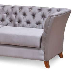 Sofá Tapizado Frame Seruni de Madera para 3 Personas, Sofá Moderno para Sala de Estar Estilo Chesterfield, Sofá de Madera Contrachapada de Caoba, Muebles Personalizados - Product Image 3