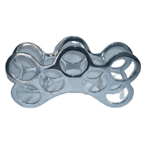 Estantes de vino de aluminio para siete botellas con acabado de pulido de espejo Decoración para el hogar Estantes de vino de metal Accesorio de barra en La India - Product Image 1