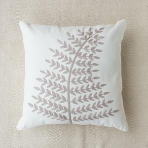 Funda de Cojín de Algodón Bordada Hecha a Mano (16in X 16in) Funda de Cojín Decorativa Bordada Chambray 16X16 - Product Image 4