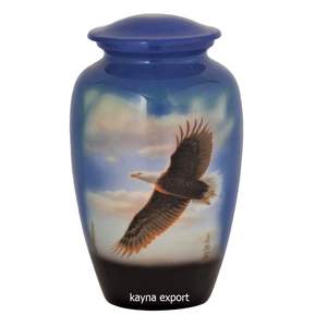 Pigeon classique en laiton gravé belle urne de crémation adulte pour cendres en laiton solide crémation en métal lourd adulte meilleure urne gravée - Product Image 3