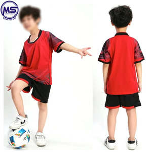 Uniforme de football de l'équipe de couleur rouge, short et maillot pour hommes, à séchage rapide, ensembles pour adultes, nouveau, vente en gros - Product Image 6