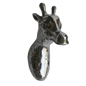 小长颈鹿头铝抛光雕塑