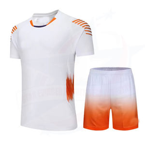 Uniformes de tennis de table avec logo personnalisé pour hommes 100% polyester, anti-UV, séchage rapide, respirant, sublimation de couleur personnalisée à l'avant - Product Image 6