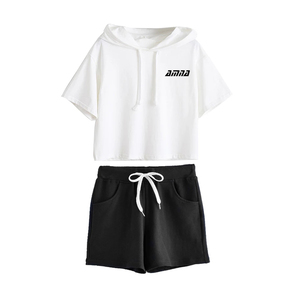 Sweats à capuche de haut de culture d'ouatine de femmes de conception faite sur commande avec le short adapté aux besoins du client à vendre - Product Image 1