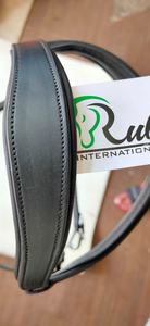 Bride de cheval portable en cuir noir confortable avec raccords en laiton pour le dressage et la course d'équitation Hakka More Bridle - Product Image 5