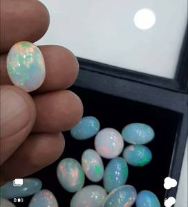 Opale éthiopienne naturelle authentique, cabochon ovale, traitée thermiquement - Product Image 1