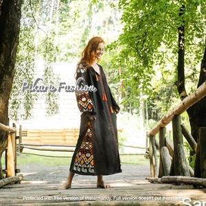 Ropa de primavera ecológica para mujeres indias, manga larga abullonada, elegante cuello en V, bordado a mano, vestido ucraniano tejido en Europa - Product Image 3