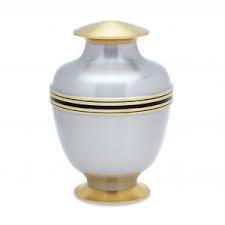 Urna de cremación de latón de alta calidad, recipiente conmemorativo, tarro, urna de funeral para tienda de cenizas vendidas, fabricante de urna de cremación de latón - Product Image 2