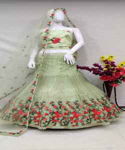 Hermosa novia bordado pesado trabajo MATRIMONIO Y BODA desgaste nuevo diseñador Lehenga Choli para ropa femenina India - Product Image 4