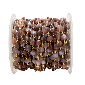 Chaîne de chapelet en pierre de lune marron facettée en forme de pièce de monnaie, 7-8 mm, en laiton plaqué or 18 carats, enveloppée de fil, vendue au mètre - Product Image 1