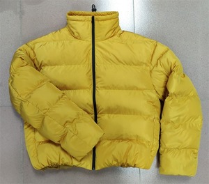 Blouson d'hiver pour homme sur mesure par le fabricant OEM, noir brillant, rembourré, épais, matelassé en coton, imperméable, adapté à l'extérieur - Product Image 6