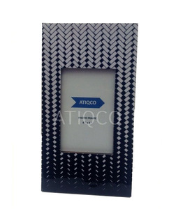 Thẩm mỹ đầy màu sắc bằng gỗ hình chữ nhật hình ảnh khung gương tối màu đen và trắng zigzag Gallery viền thiết kế - Product Image 1