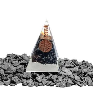 Pyramide Orgonite à sept chakras-pyramide Orgonite à 7 chakras pyramide d'énergie guérison cristaux et pierres pyramide de Protection Emf - Product Image 2