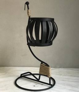 Portavelas en forma de vela, diseño creativo de luz de té, negro, forma humana, alta calidad, superventas, navidad - Product Image 3