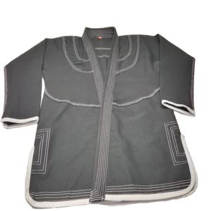 Kimono Jiu Jitsu Brésilien Personnalisé Haut MMA Confortable avec Logo Brodé BJJ GIS Jiu Jitsu Gis Arts Martiaux Porter - Product Image 3