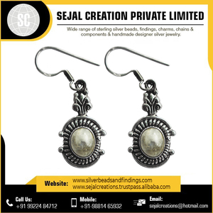 Venta al por mayor 100% Pure 925 Pendientes de plata para mujeres Suministro a granel a precio mayorista Mujeres Romántico Colgante Pendientes de moda Joyería - Product Image 3