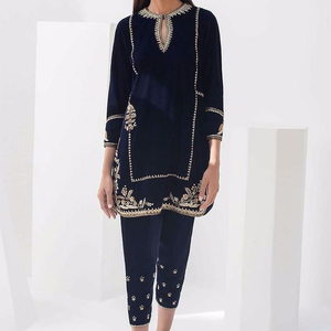 NEW--BEAUTIFUL---EMBROIDERY sur KAMEEZ, élégant PANT--DRESS... pour la fête-usure et de mariage @ 2021 - Product Image 1