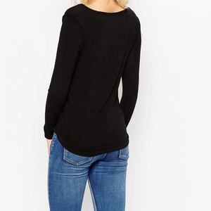 Bangladesh vente en gros T-shirt col en V coupe régulière pour femmes à manches longues respirant couture inversée garnitures de coupe brute T-shirt doux au toucher - Product Image 3