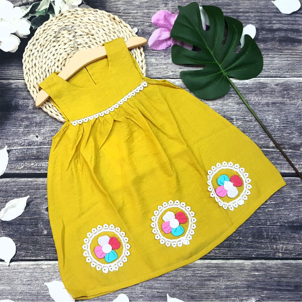 สีเหลือง